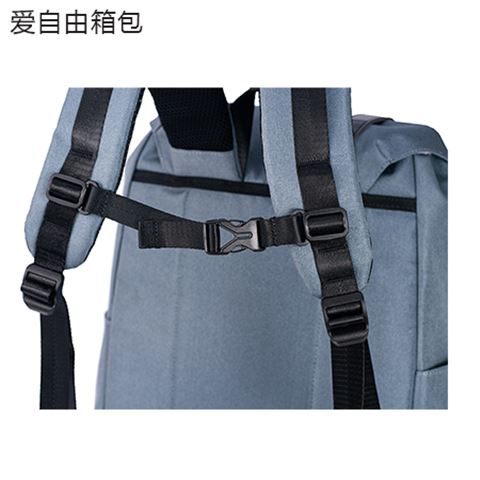 潮流时尚大容量运动休闲双肩背包定制